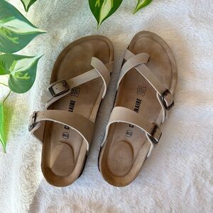 NWOT Cork footbed sandal with stone leather straps, brass buckles